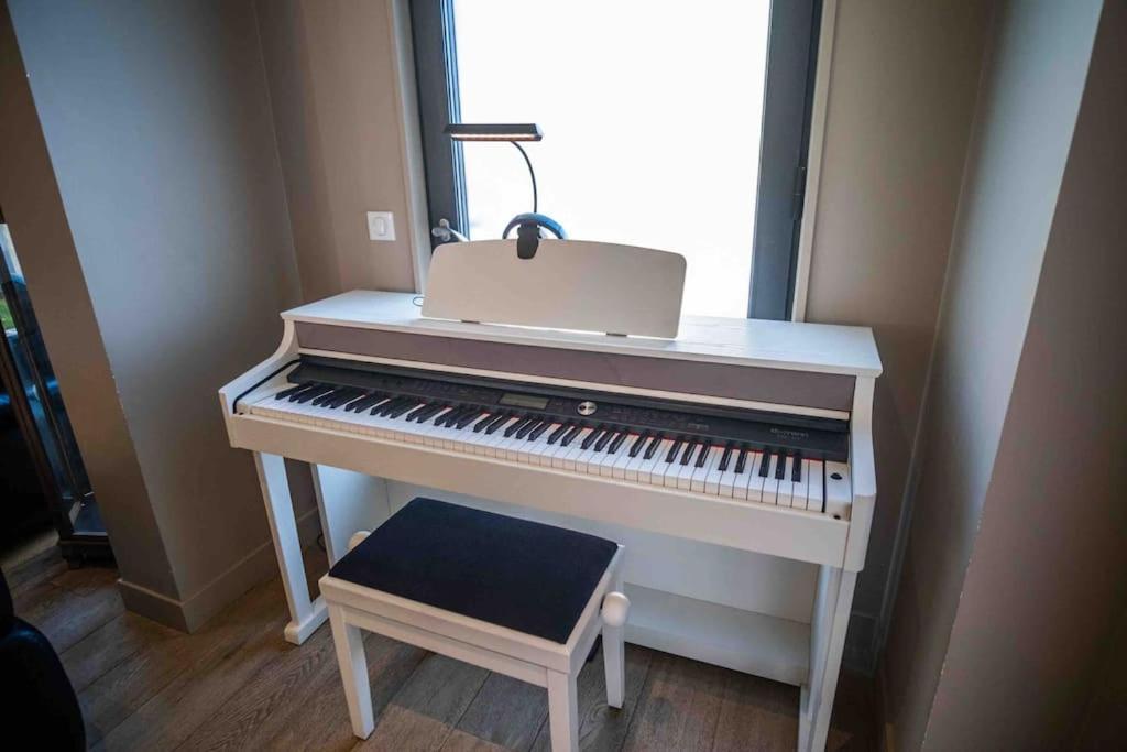 Villa Saint-Mard - King Size Bed - 10Min Aeroport Cdg 25Min Paris By Train 외부 사진